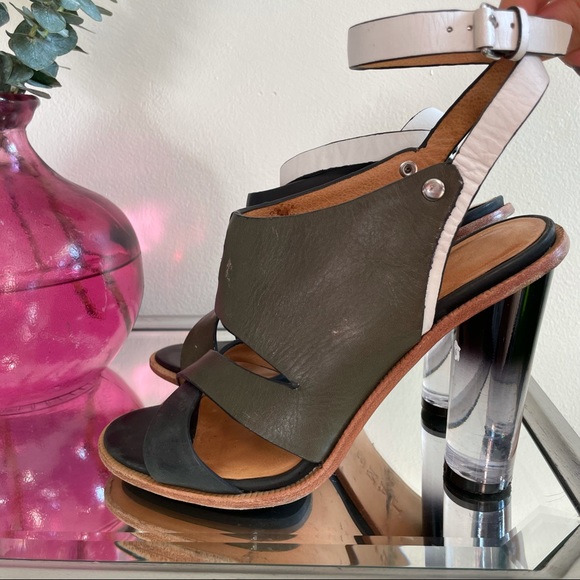 L.A.M.BStrappy LeatherTransparent HeelSize 7.5